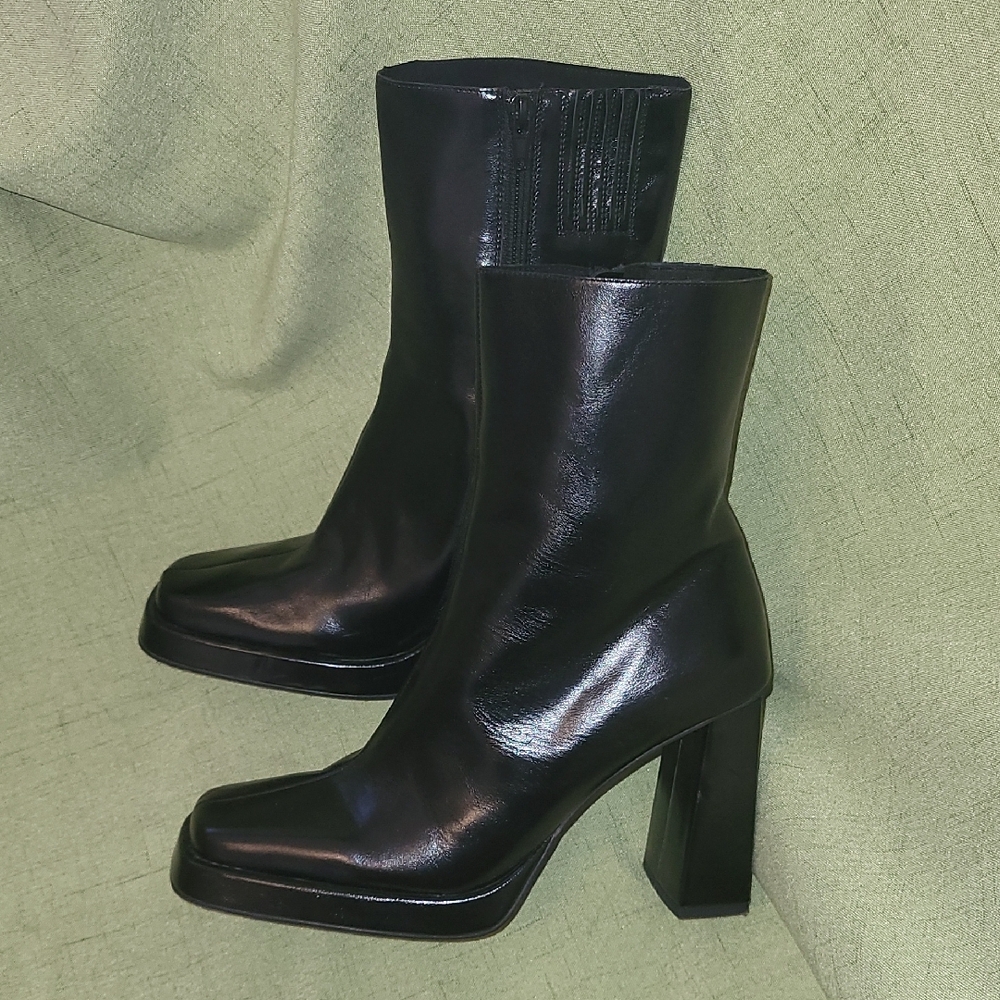 Jeffrey Campbell Black Leather Square-Toe Block Heel Ankle Boots